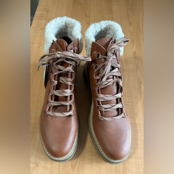 New Boots Time and tru memory foam hiker shoes womans size 11 - Picture 3 of 5